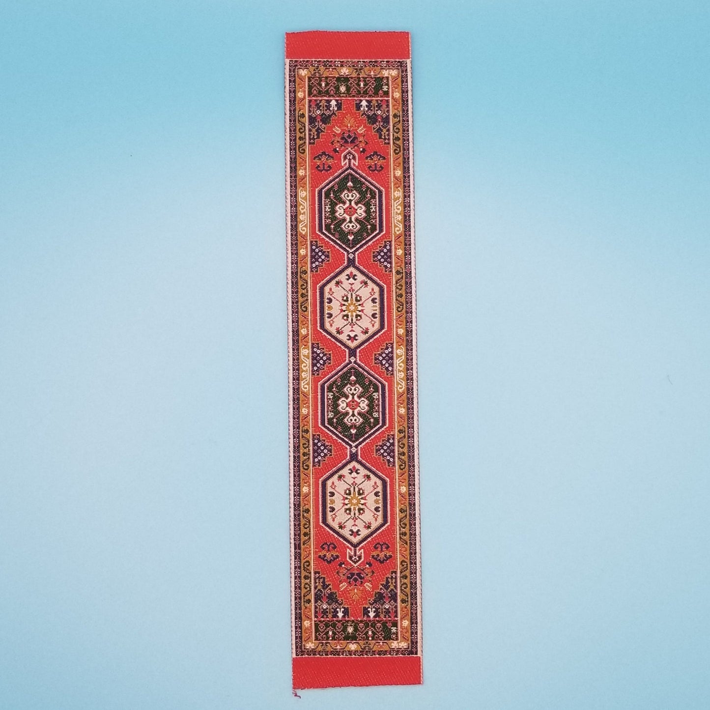 Carpet Runner - Medium Length - Woven - 1/12 Scale Dollhouse Miniature