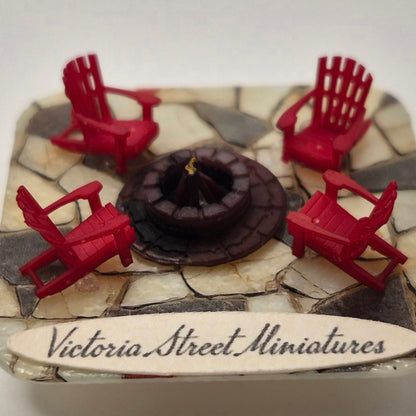 Painted Adirondack Chairs & Fire Pit - 3D Printed Kit - Ivette Orellana - 1/144 Scale Dollhouse Miniature (Copy)