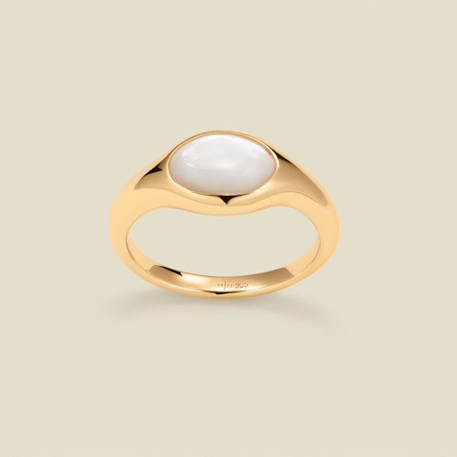 Mother of Pearl Signet Ring