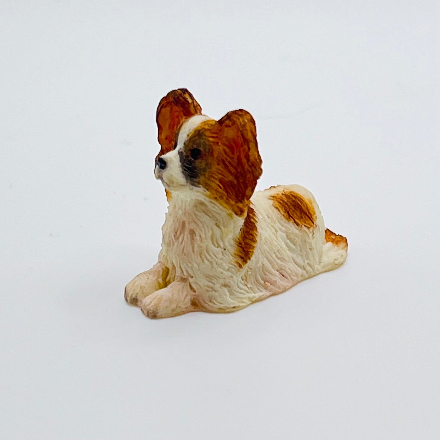 Papillon Dog - 1/12 Scale Dollhouse Miniature