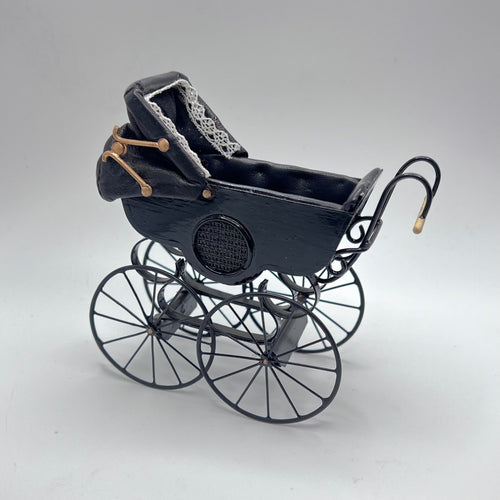 Pram Handmade by Colin and Yvonne Roberson - 1/12 Scale Dollhouse Miniature