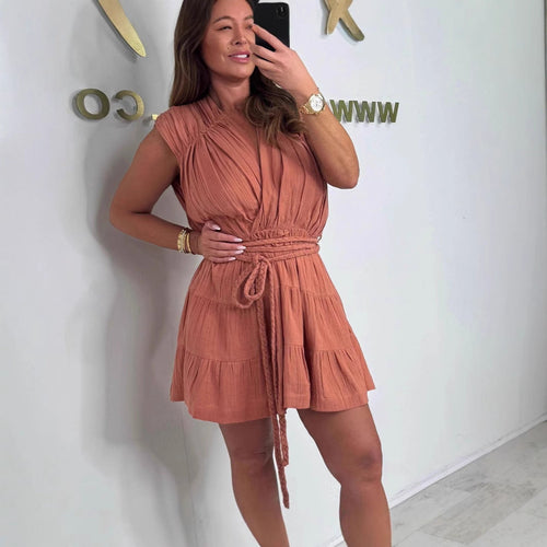 Elegant Solid Color Stringy Selvedge Waist Crew Neck Sleeveless Dress