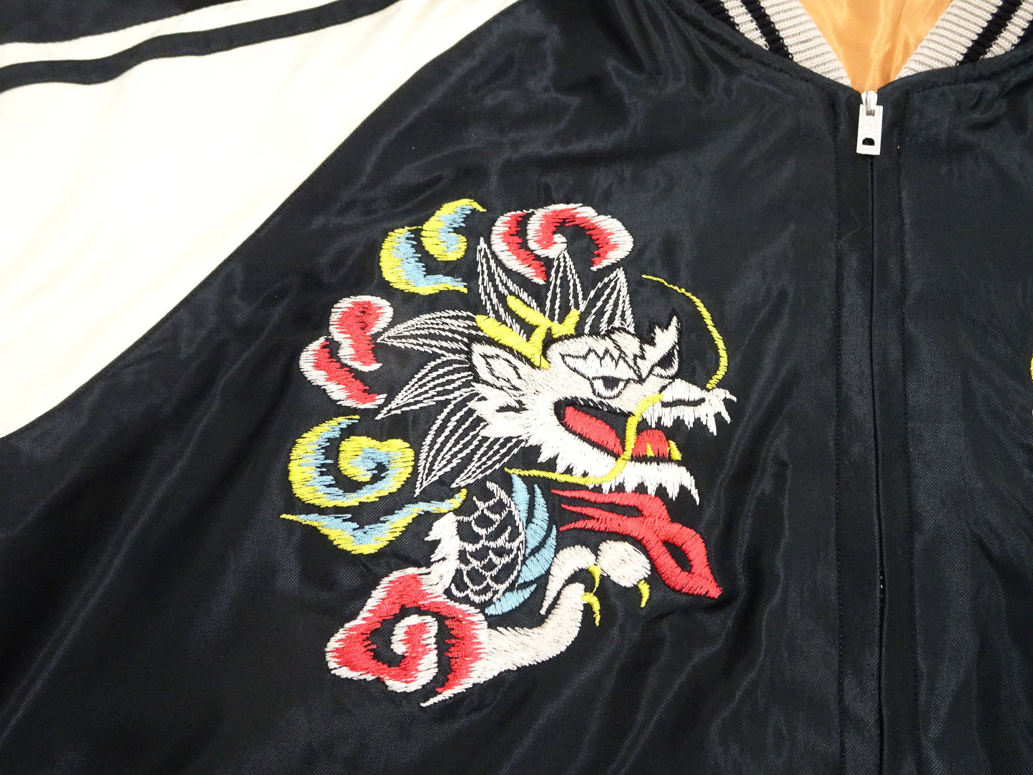 Tailor Toyo Sukajan TT15682 Men's Japanese Souvenir Jacket White Dragon x Eagle Embroidery TT15682-119